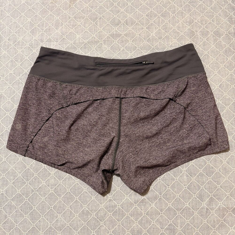 Lululemon Woman’s Size 8 Speed Up Low Rise 4” Inseam Running Shorts Gray